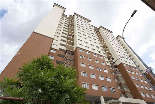 Pangsapuri Damai Mewah B