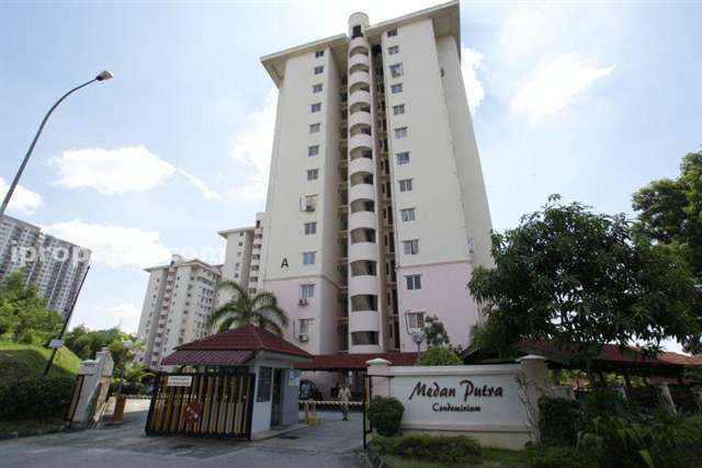Medan Putra Condominium - Photo 2