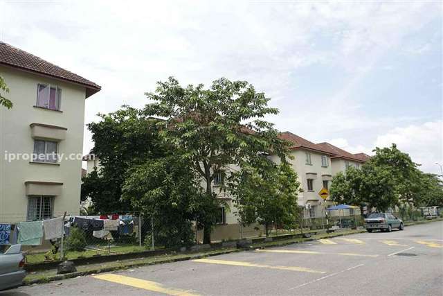 Indah Apartments