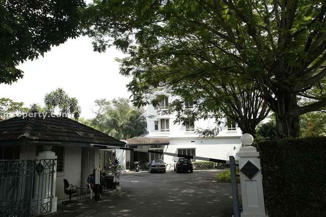 Ampang 212