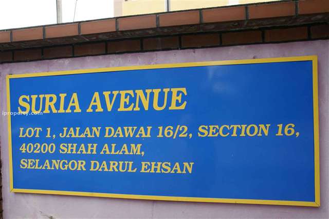 Pangsapuri Suria