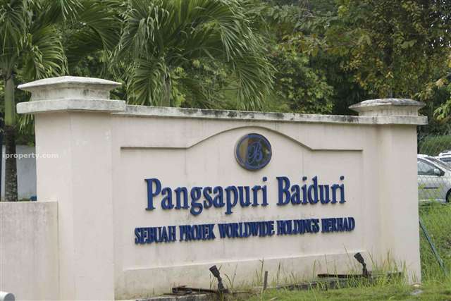 Baiduri Condominium - Photo 2