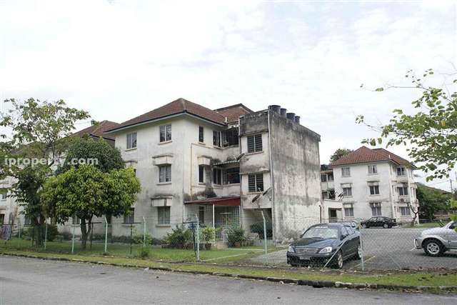 Indah Apartments