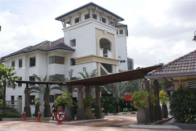 Tropika Paradise Condominium