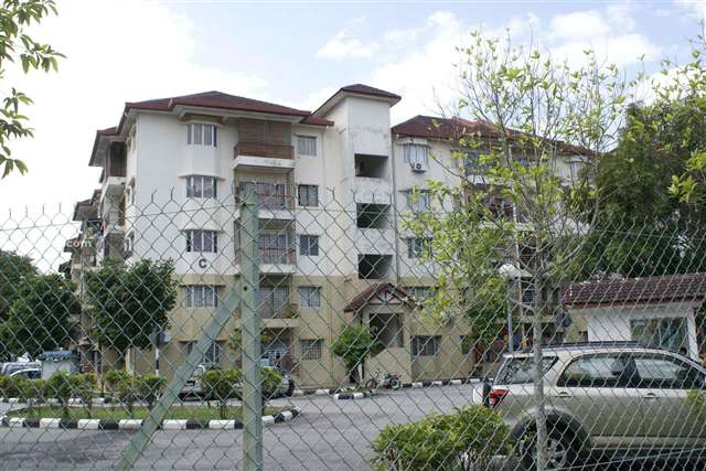 Seraya Apartments