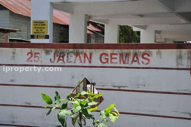 25 Jalan Gemas