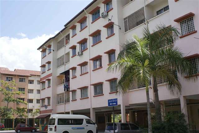 Pangsapuri Desa Subang