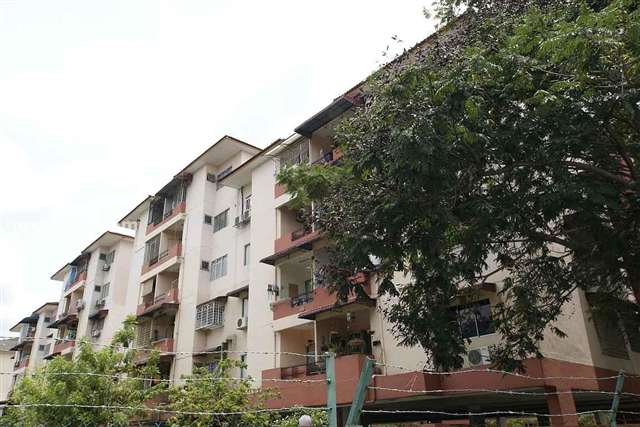 La Villas Condominium - Photo 4