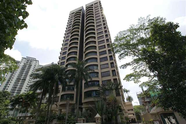 Regency Tower - Photo 5