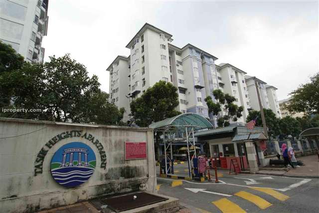 Tasik Heights Apartment - Photo 2
