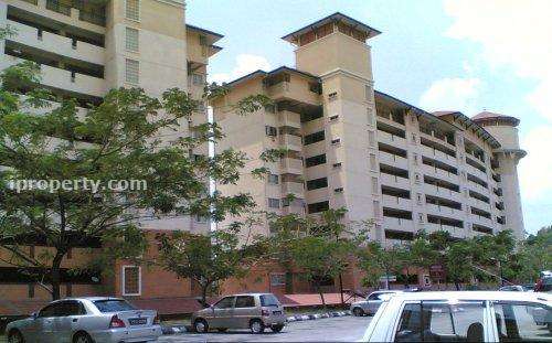 Baiduri Condominium - Photo 1