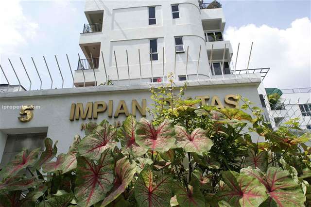 Impian Diatas