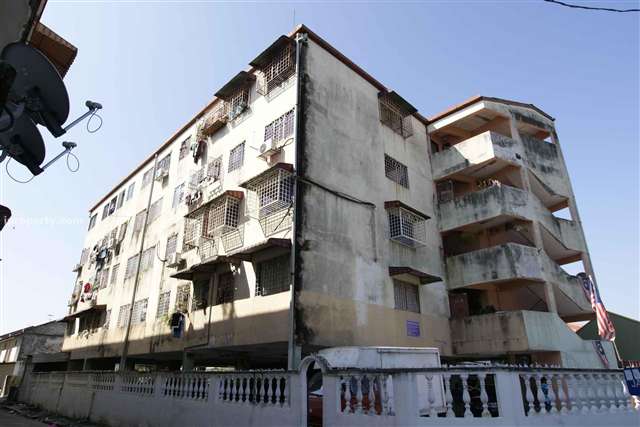 Sri Sentul Apartment