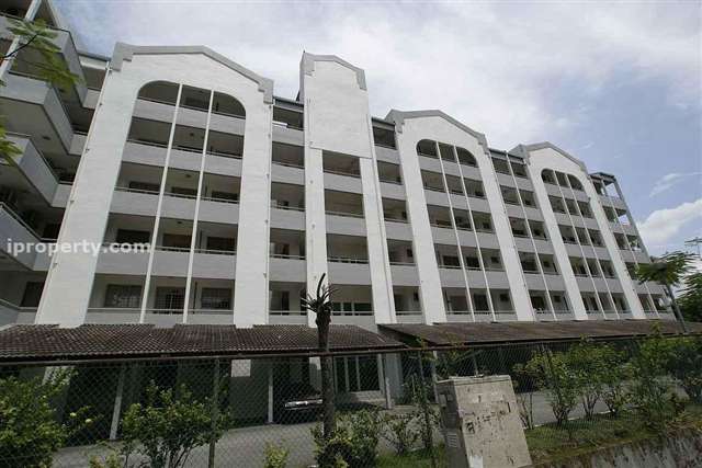 Fawina Court