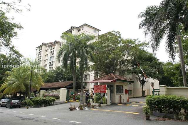 Sri Damansara Court
