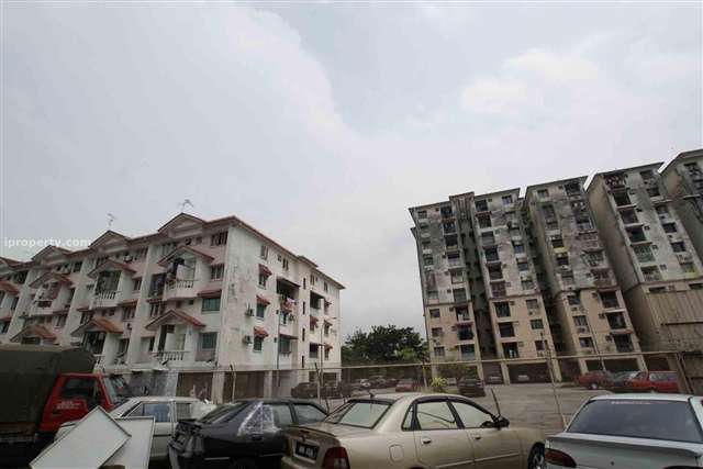 Pandan Terrace Apartment