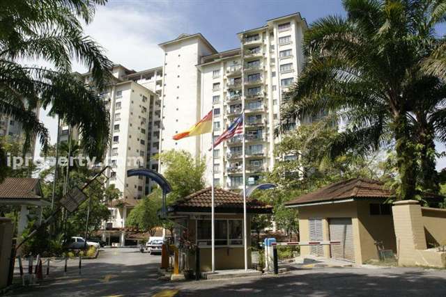 Emerald Condominium - Photo 2