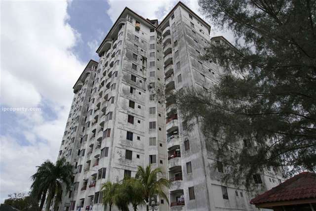 Mewah Court
