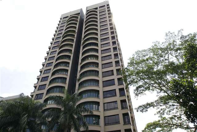 Regency Tower - Photo 4