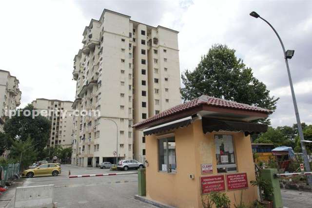 Pandan Mewah Height Apartment