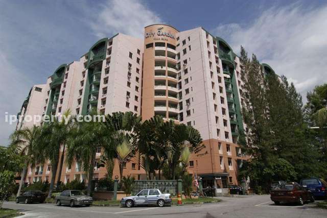 City Garden Palm Villa Condominium