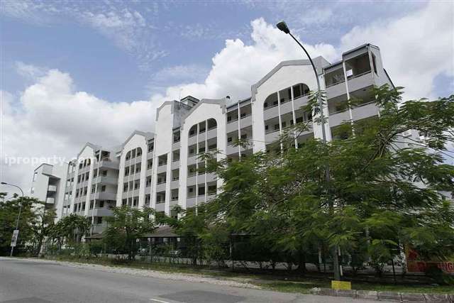 Fawina Court