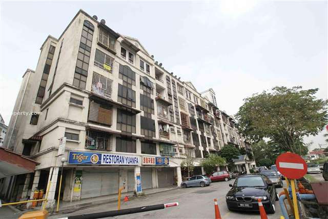 Lembah Maju Apartment