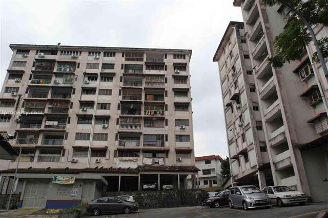 Segar Apartments
