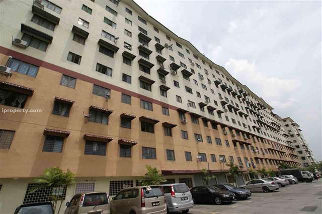 Aman Putra Apartment
