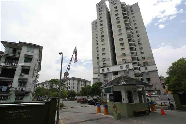 Pandan Heights Condominium
