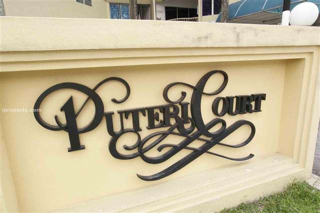 Puteri Court