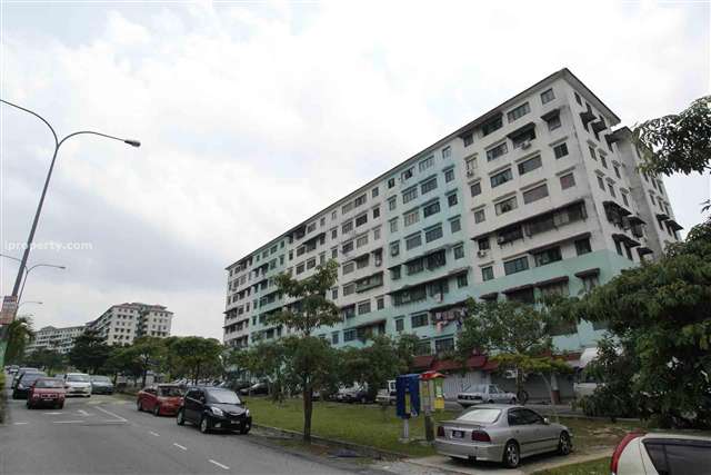 Bandar Baru Segar Utama Apartment