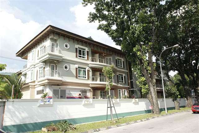 Lot 16 Ampang Hilir
