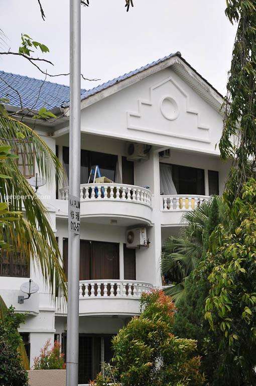 Dunn House - Photo 6
