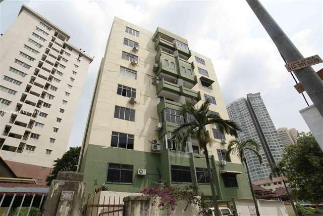 Pearl Court