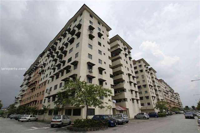Aman Putra Apartment
