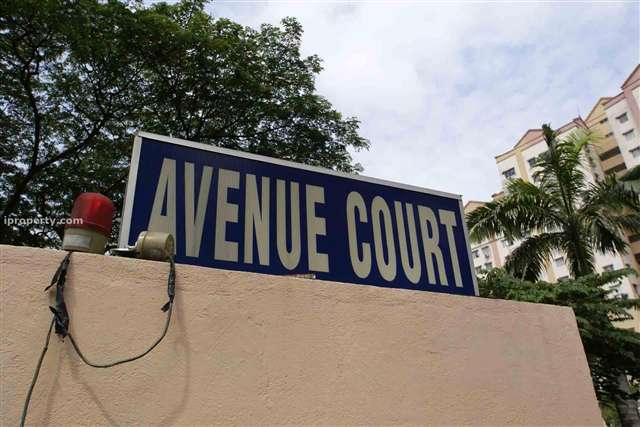 Avenue Court