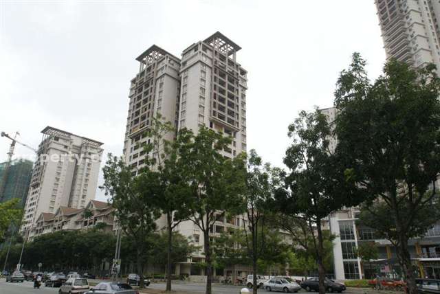 Seri Maya Condominium - Photo 2