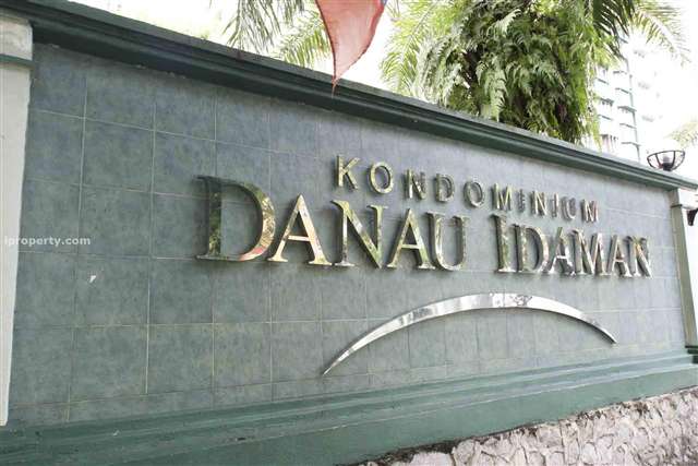 Danau Idaman