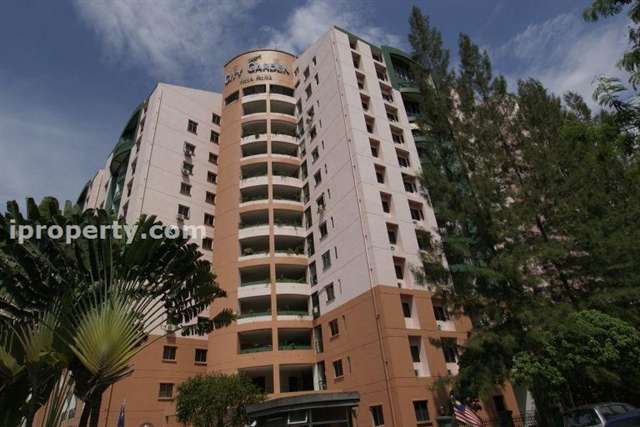 City Garden Palm Villa Condominium