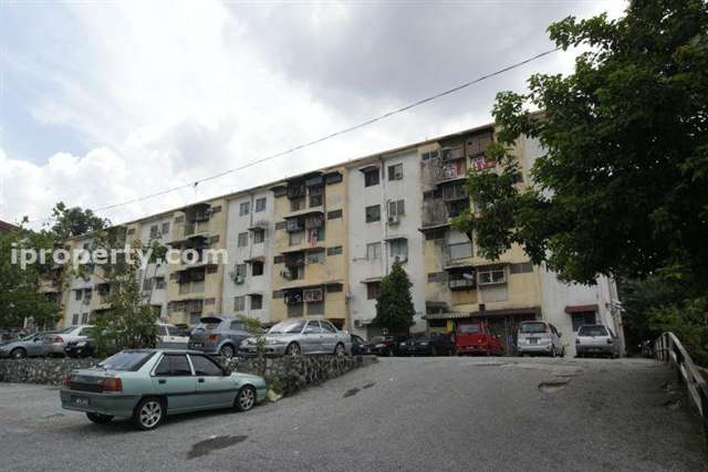 Kemboja Apartment - Photo 2