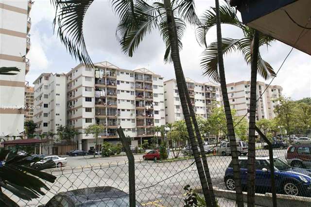 Brem Park Condominium