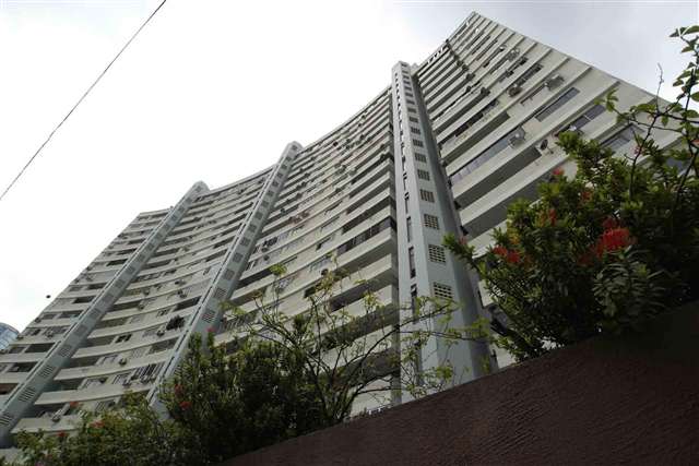 Crescent Court
