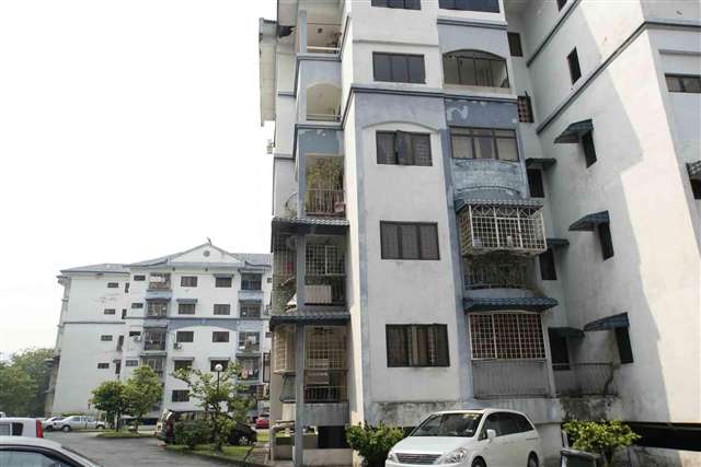 Lembah Maju Apartment