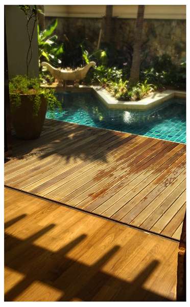 Pooldeck