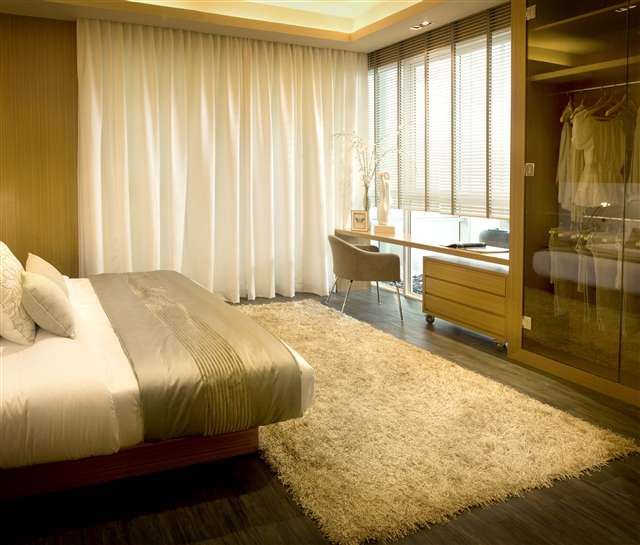 Master bedroom of 3+1 bedroom suite