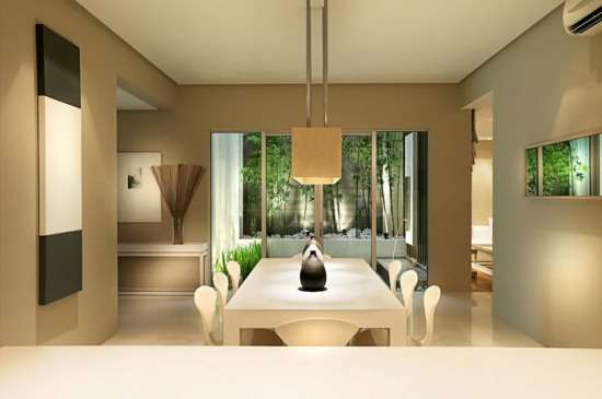 Dining & Courtyard Area