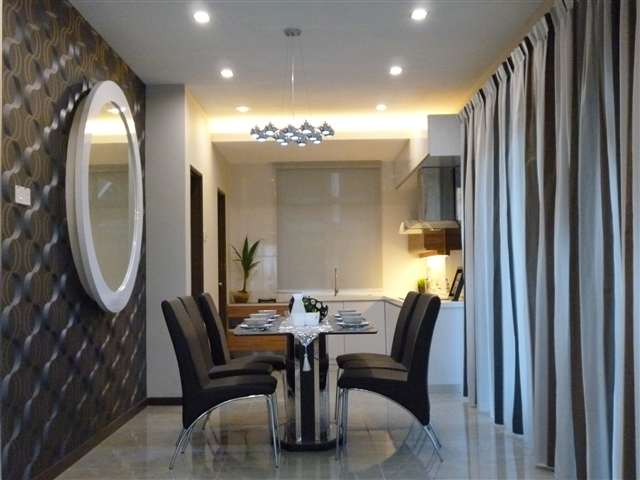 Dining & Kitchen