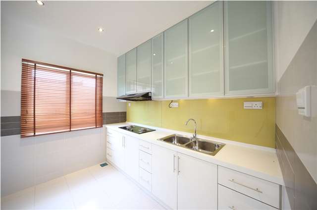 Kitchen Cabinet