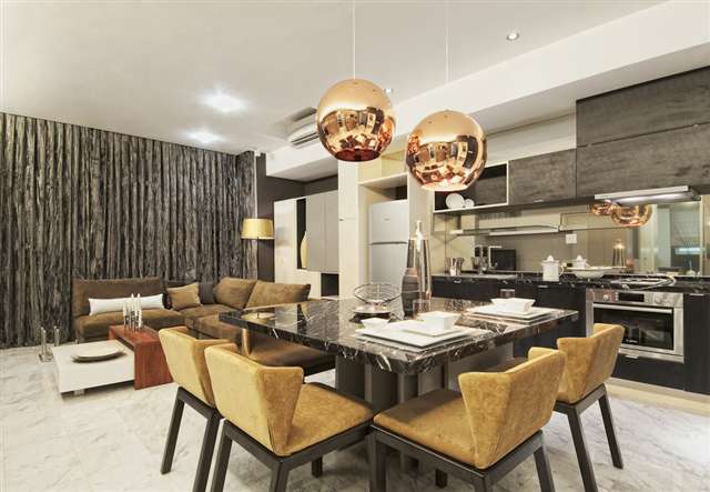 Metro Lux (Kitchen)